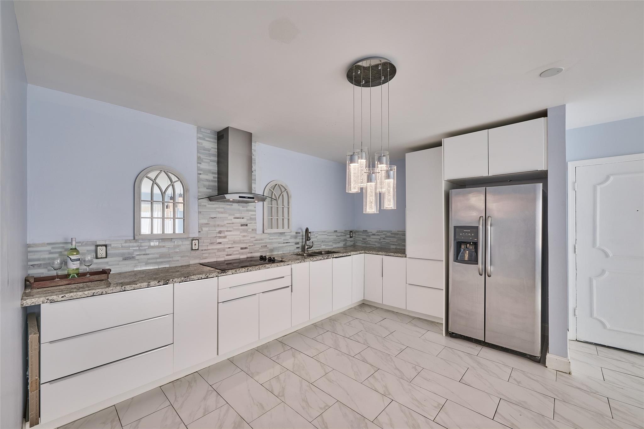 Imperial Point Gardens