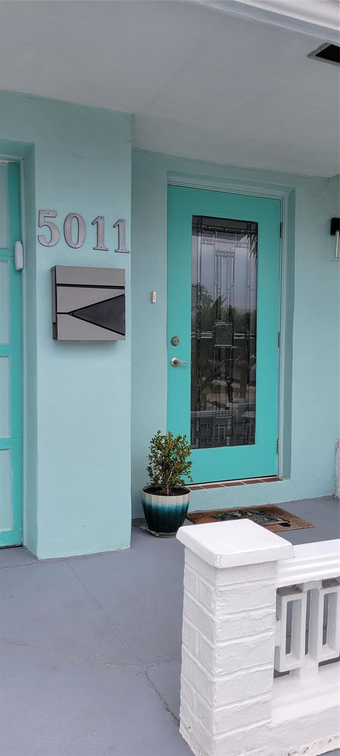 Welcome! Come on in.