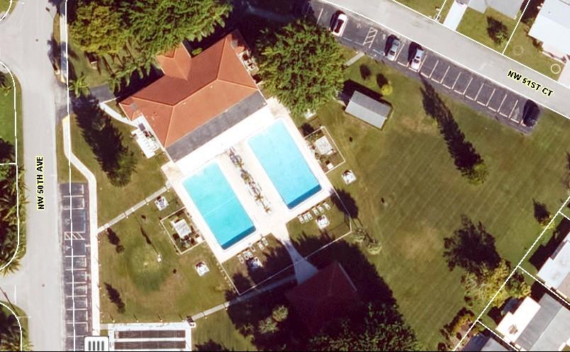 Clubhouse-Pools-Office