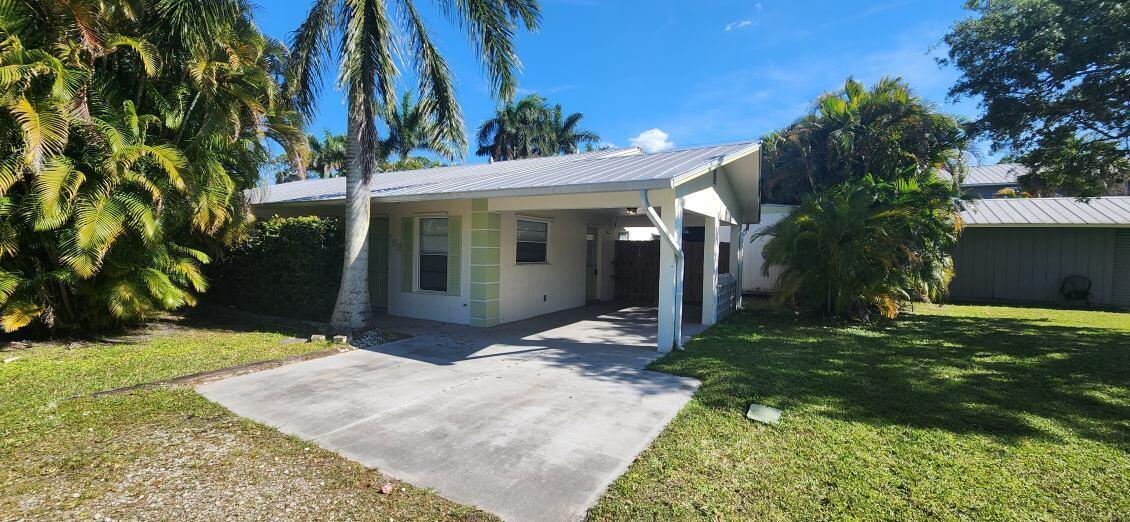 Homes for sale in Palm City, FL | 788 Sw 36th Terrace Sw, Palm City, FL 34990 | MLS# R11075849