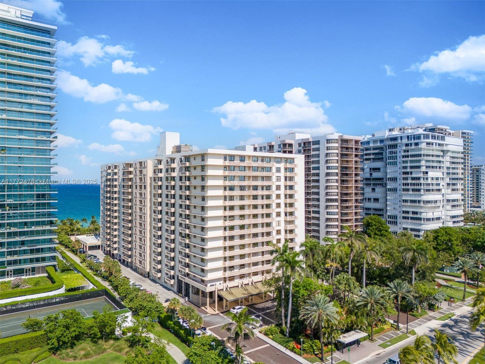 The Plaza Of Bal Harbour