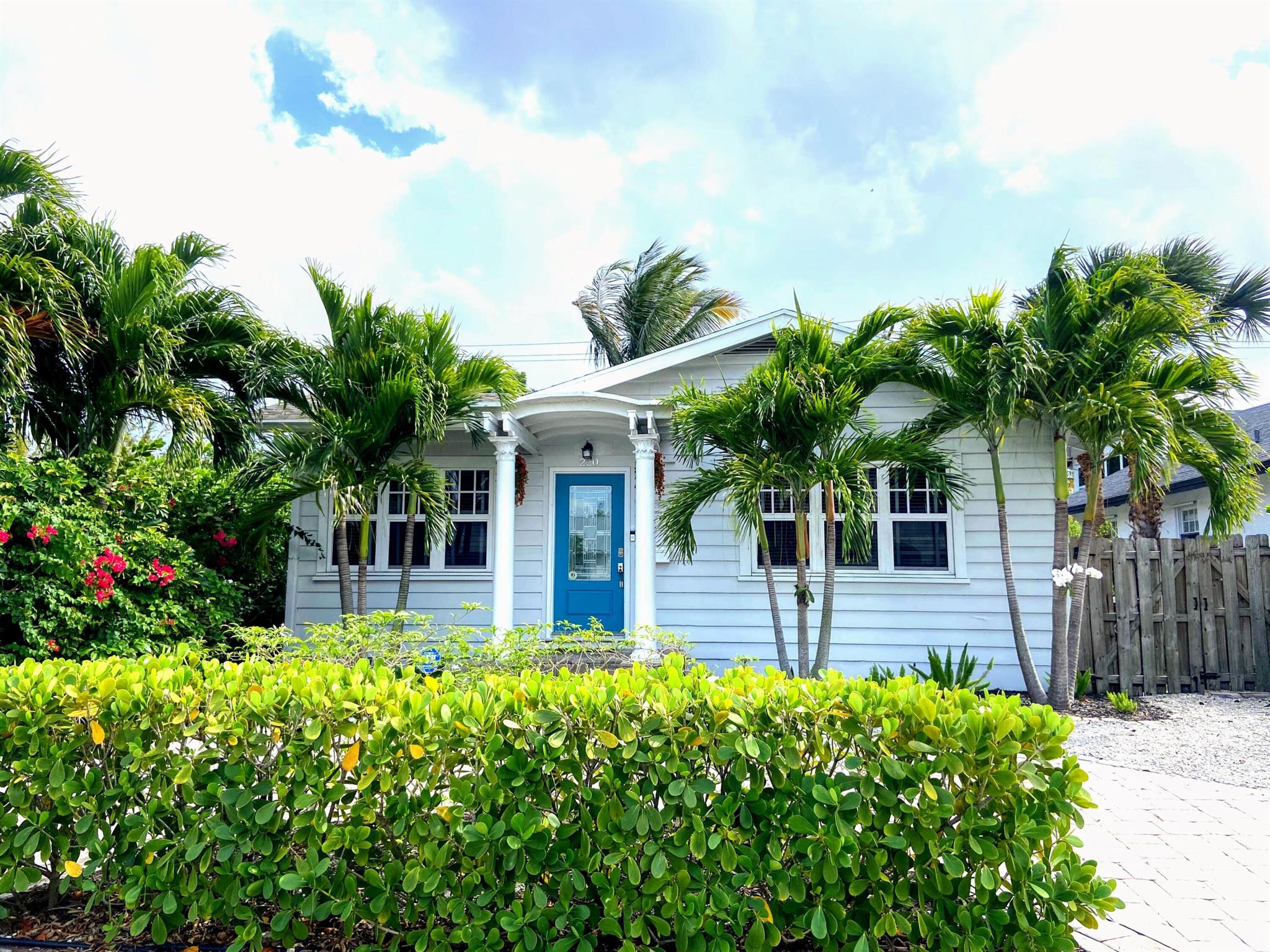 220 Malverne Road West Palm Beach FL 33405 | R11075988