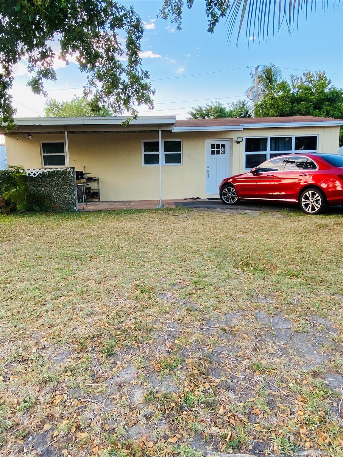 5901 42nd Ter North Lauderdale FL 33319 | F10494829