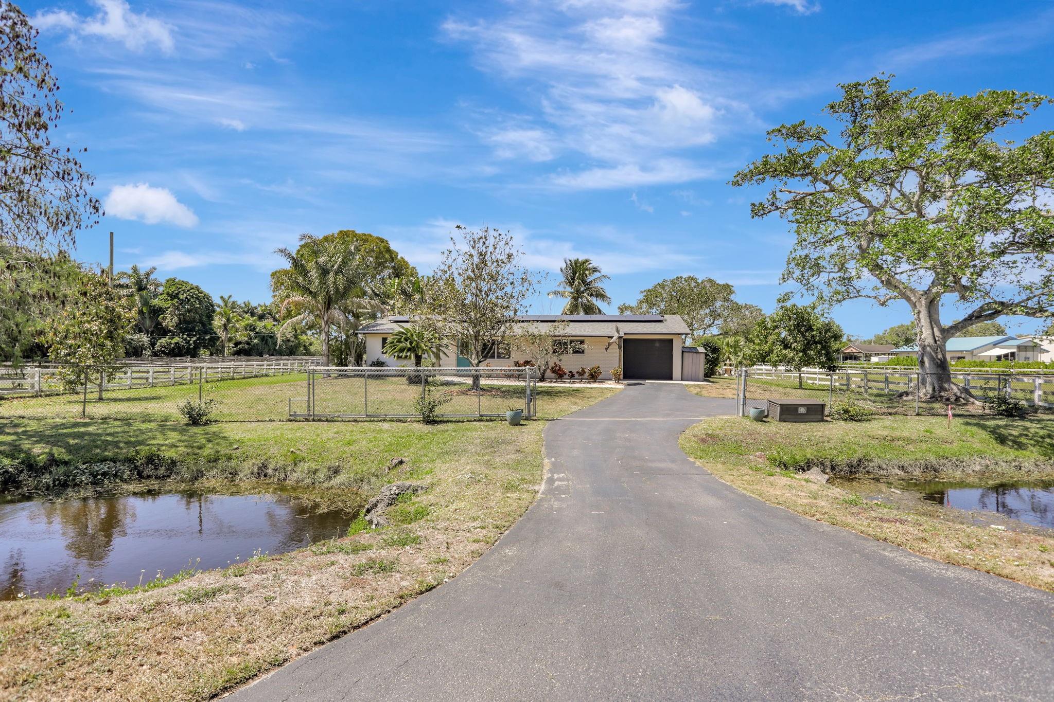 Homes for sale in Parkland, FL | 7999 Nw 82nd Ter, Parkland, FL 33067 | MLS# F10494678