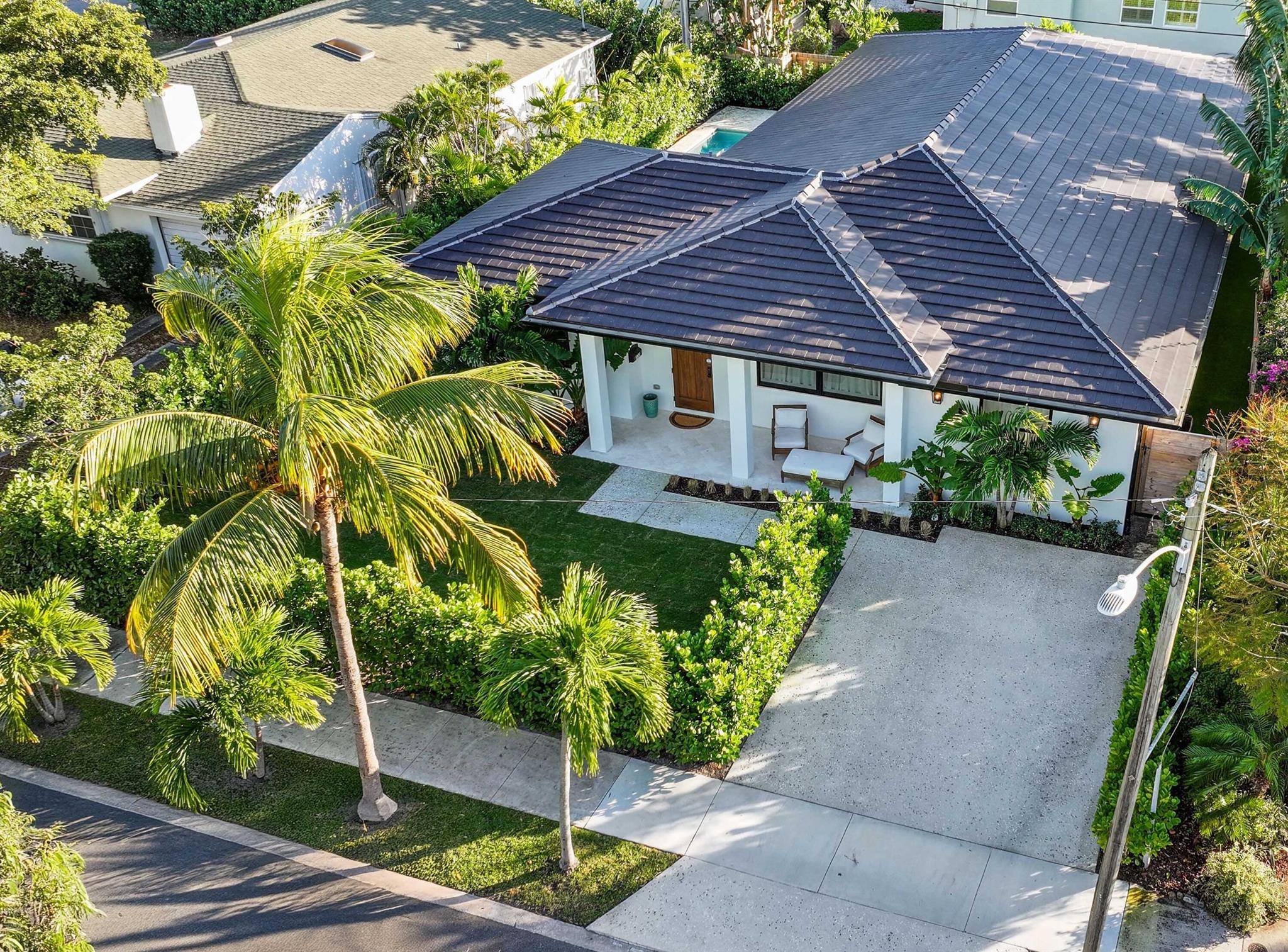 330 Laurie Road, West Palm Beach, FL 33405, 4 Bedrooms , 3 Bathrooms ,Single Family Residence,Off Market,R11076148, Horizon Palm Realty Group