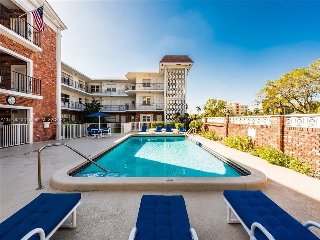 Park Ridge East Apts Cond