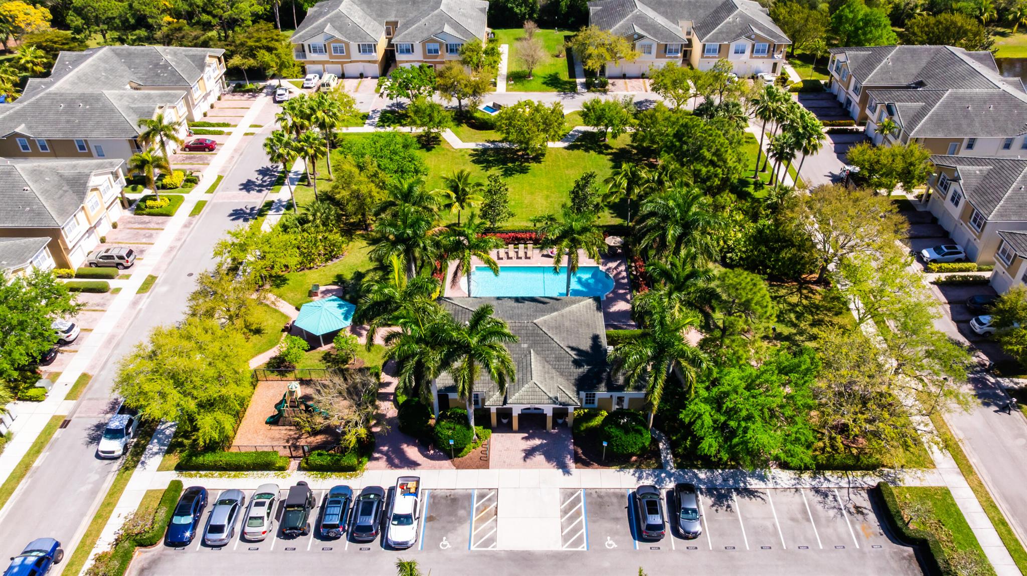 Homes for sale in Stuart, FL | 2974 Se Lexington Lakes Dr, Stuart, FL 34994 | MLS# R11076309