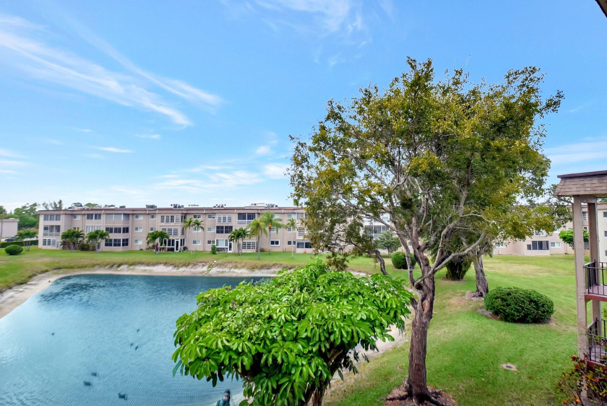 Homes for sale in Palm Springs, FL | 715 Lori Dr #315, Palm Springs, FL 33461 | MLS# F10495158