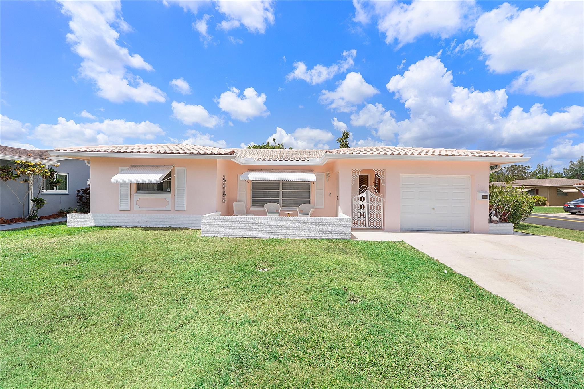 Mainlands 10 Of Tamarac Lake