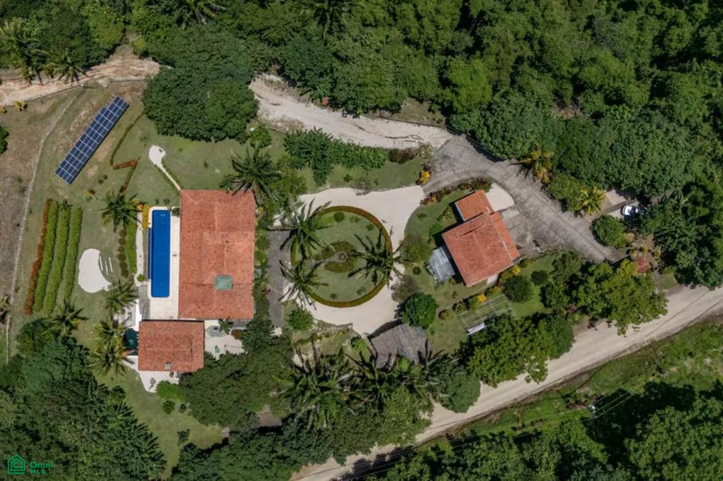 6 bed Single Family Homes For Sale in Nandayure, Guanacaste - 1