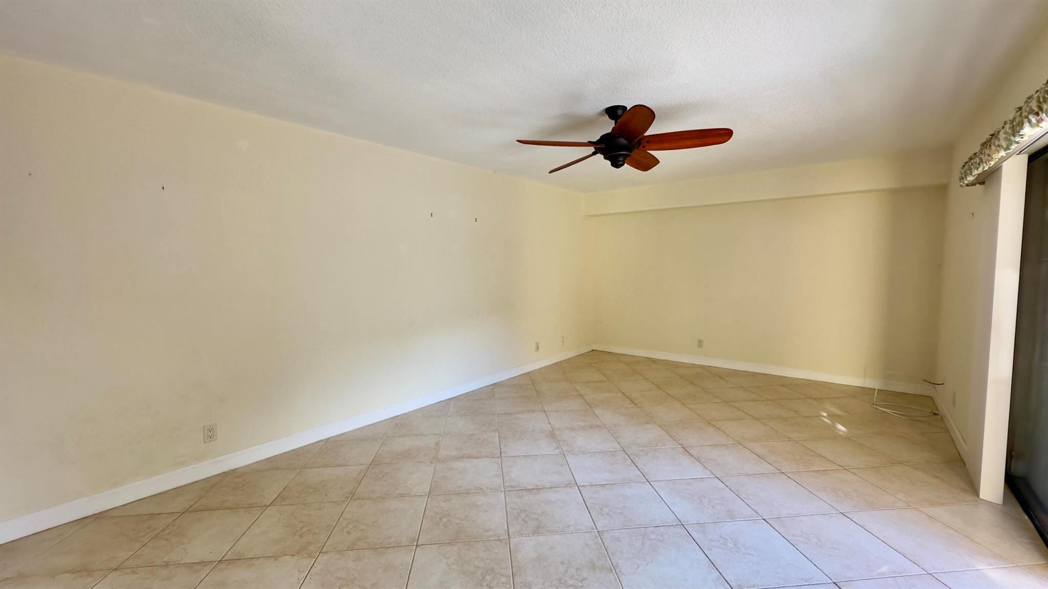 Homes for sale in Deerfield Beach, FL | 2824 Sw 12th Street, Deerfield Beach, FL 33442 | MLS# R11076832