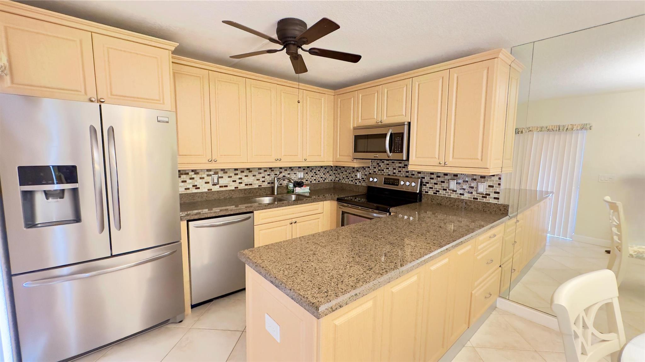 Homes for sale in Deerfield Beach, FL | 2824 Sw 12Th Street, Deerfield Beach, FL 33442 | MLS# R11076832