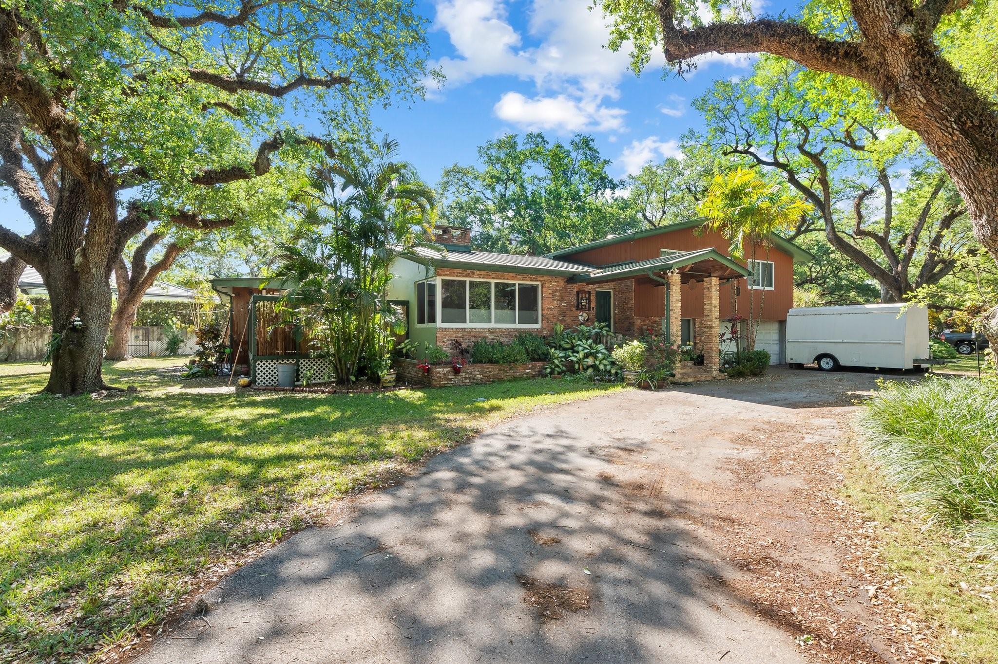 Homes for sale in Fort Lauderdale, FL | 5500 Woodland Ln, Fort Lauderdale, FL 33312 | MLS# F10495017