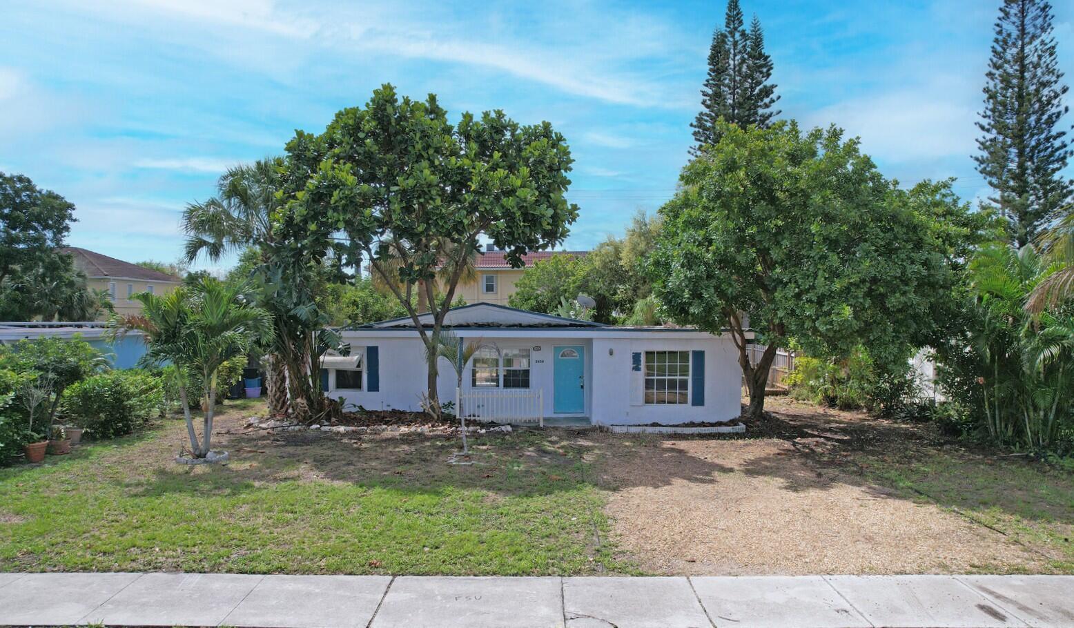 2658 Lorraine Court, North Palm Beach, FL 33403, 3 Bedrooms , 2 Bathrooms ,Single Family Residence,Sold,R11076905, Horizon Palm Realty Group