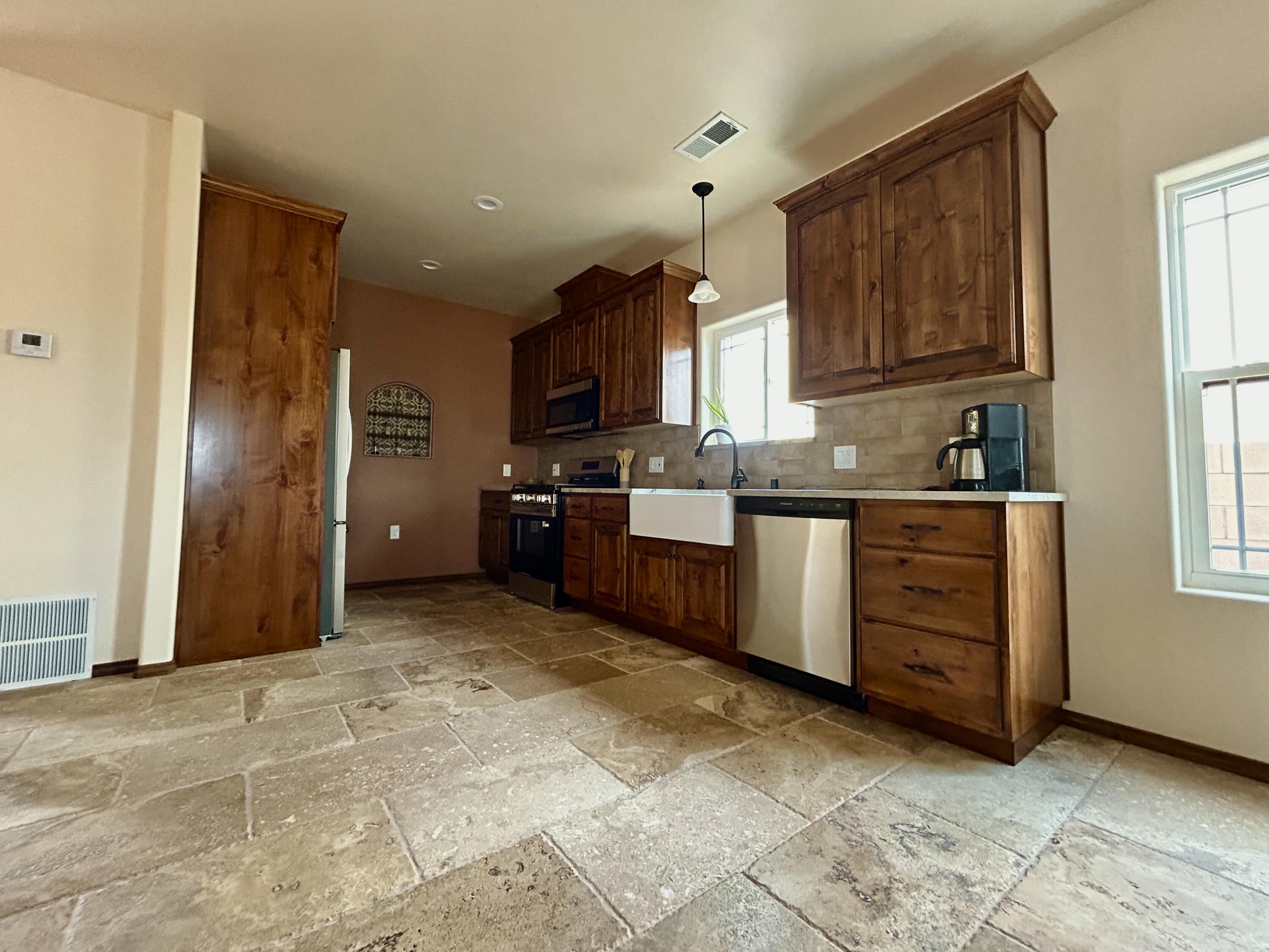 Homes for sale in Belen, NM | 402 Lala St, Belen, NM 87002 | MLS# 1081128