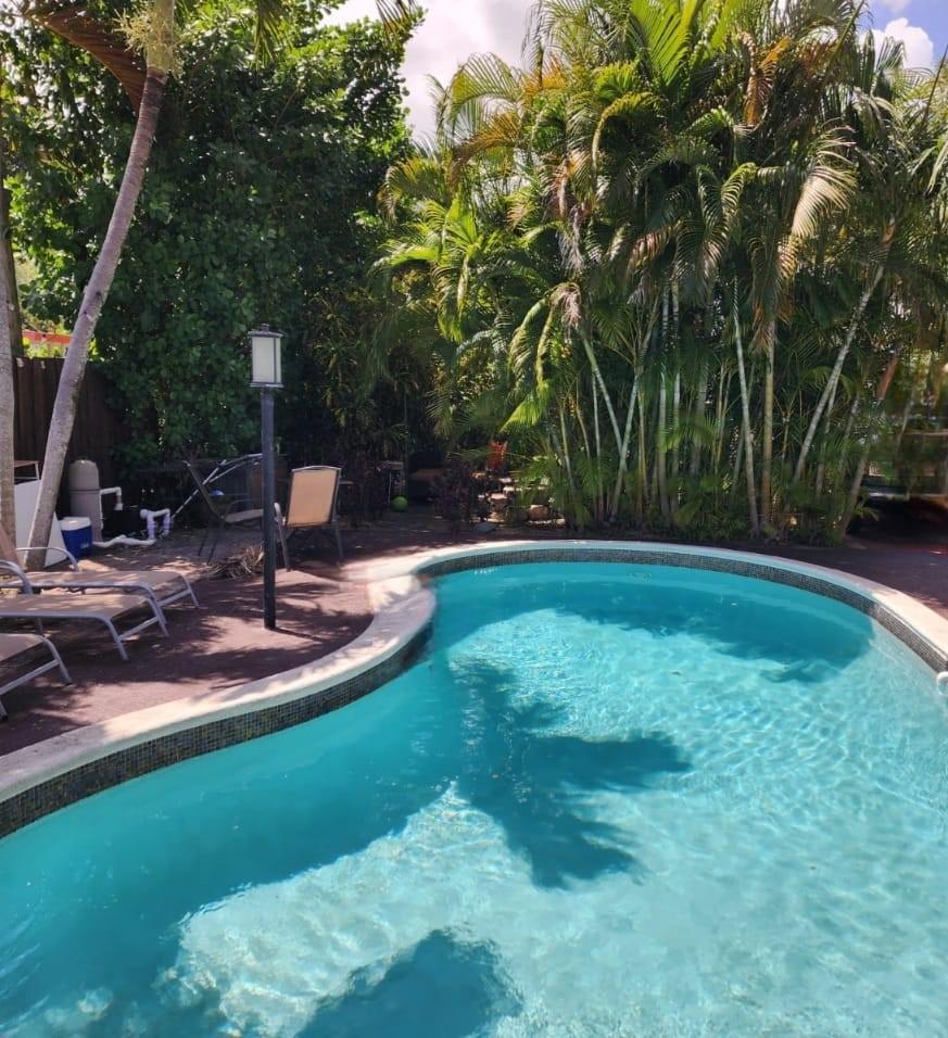 725 S 29th Ct Hollywood FL 33020 | F10495519