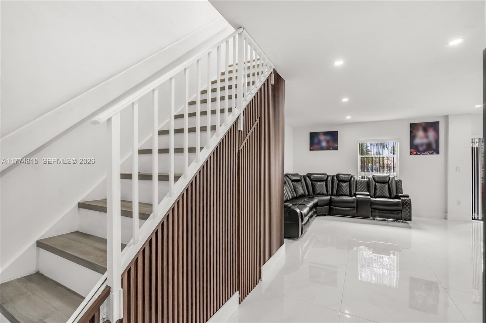 Fernwoods Condo No 1