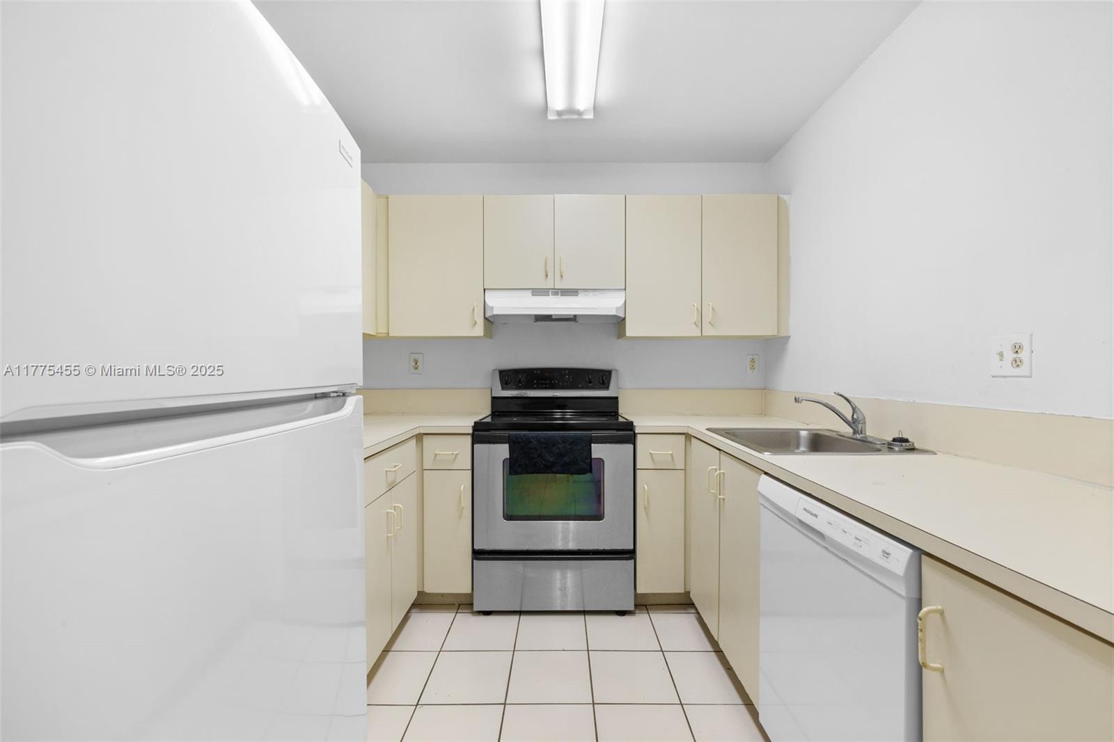 Homes for sale in Cutler Bay, FL | 20747 Sw 81St Pl #20747, Cutler Bay, FL 33189 | MLS# A11775455