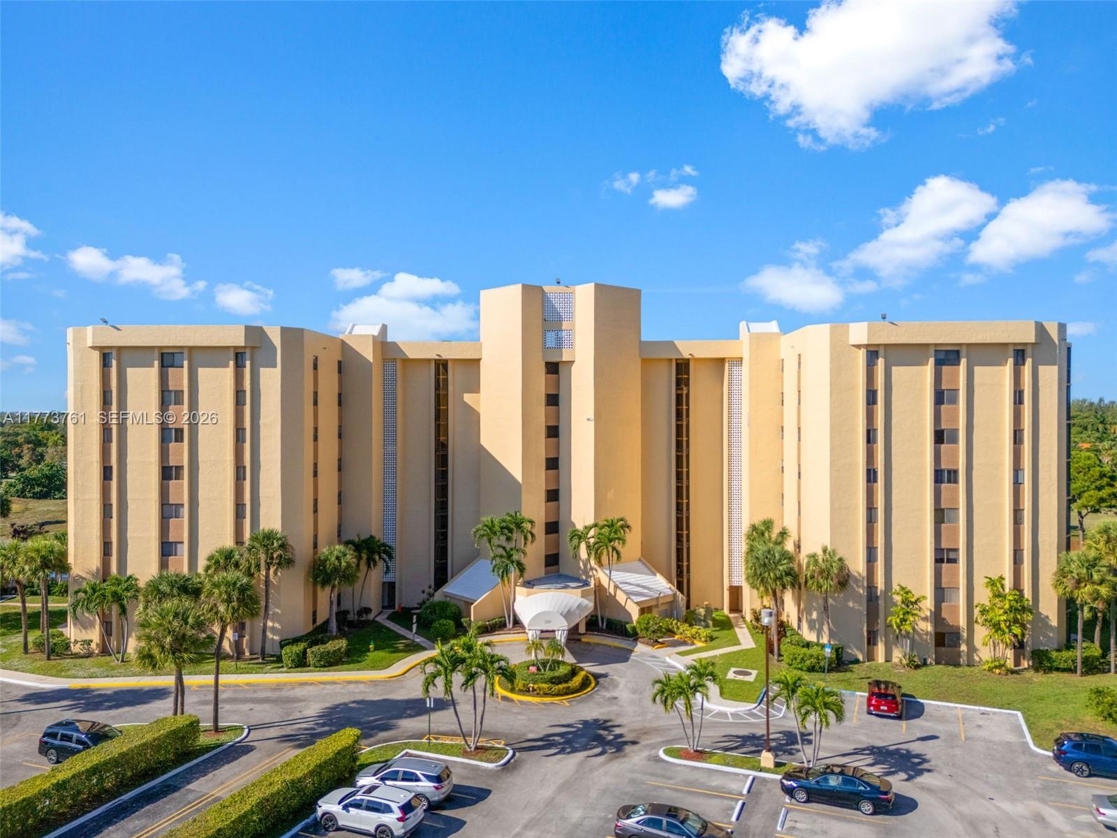 Environ Towers I Condo