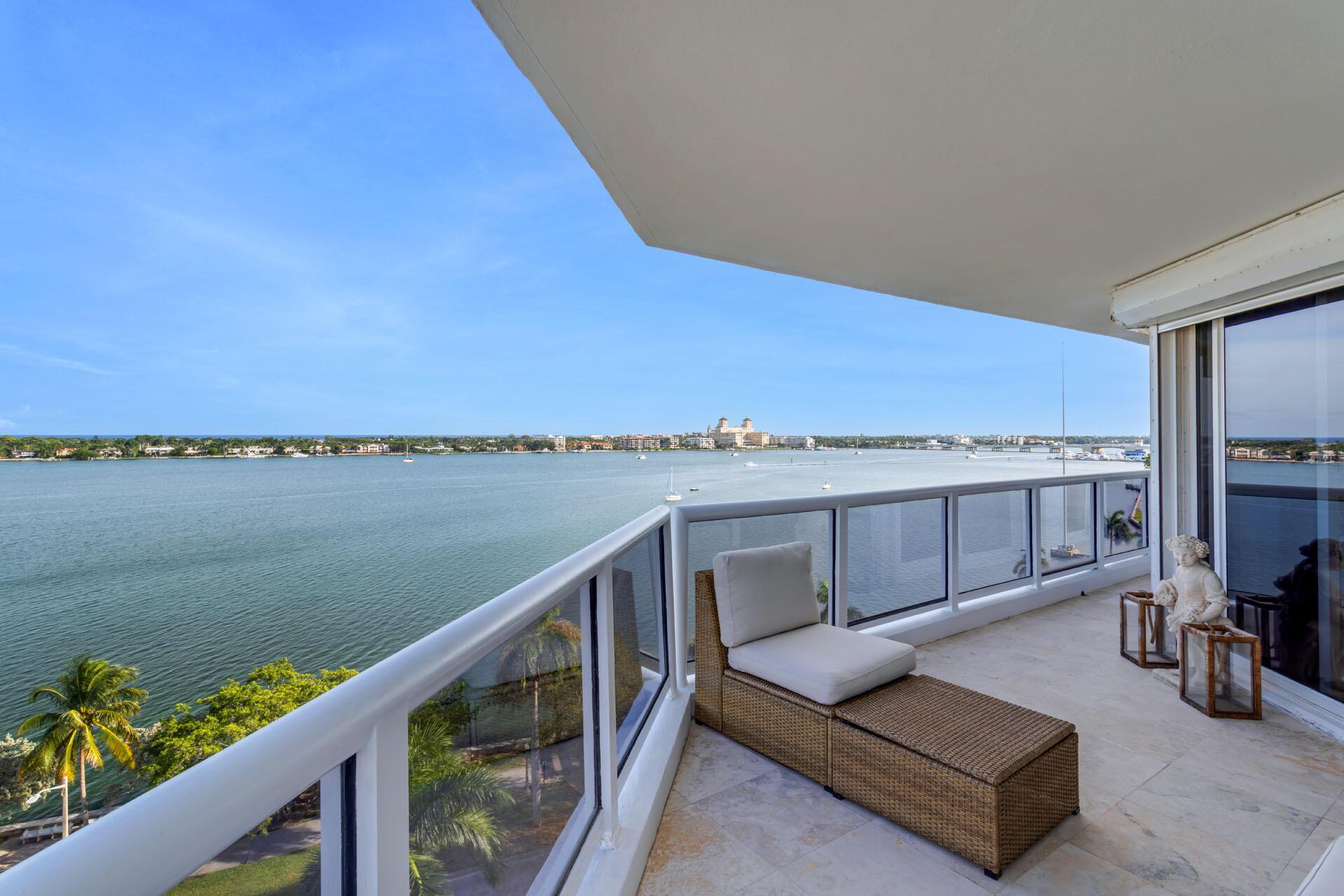 Condo for Sale in West Palm Beach, FL