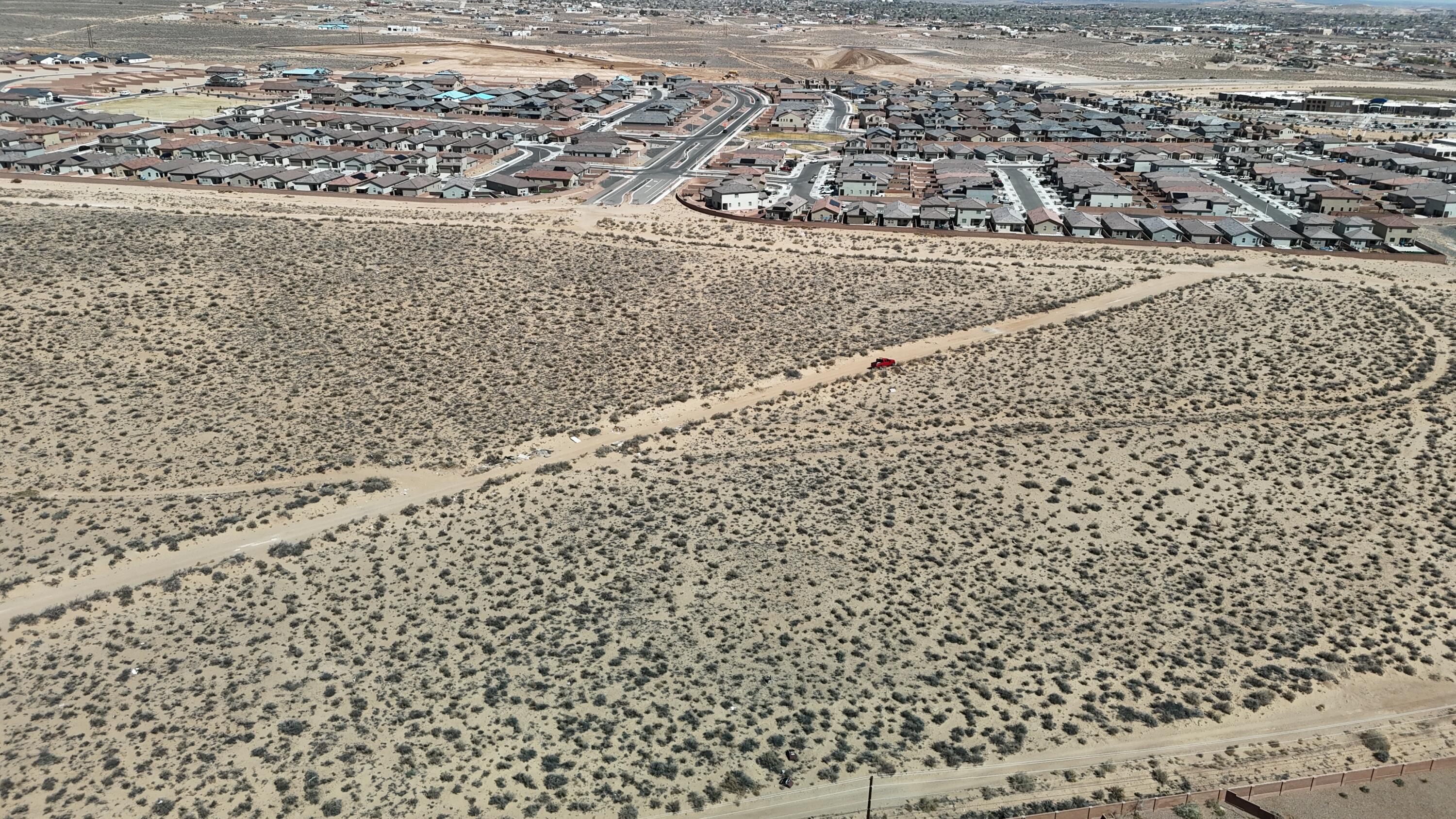 Photo 12 — 723 Viga Loop SE