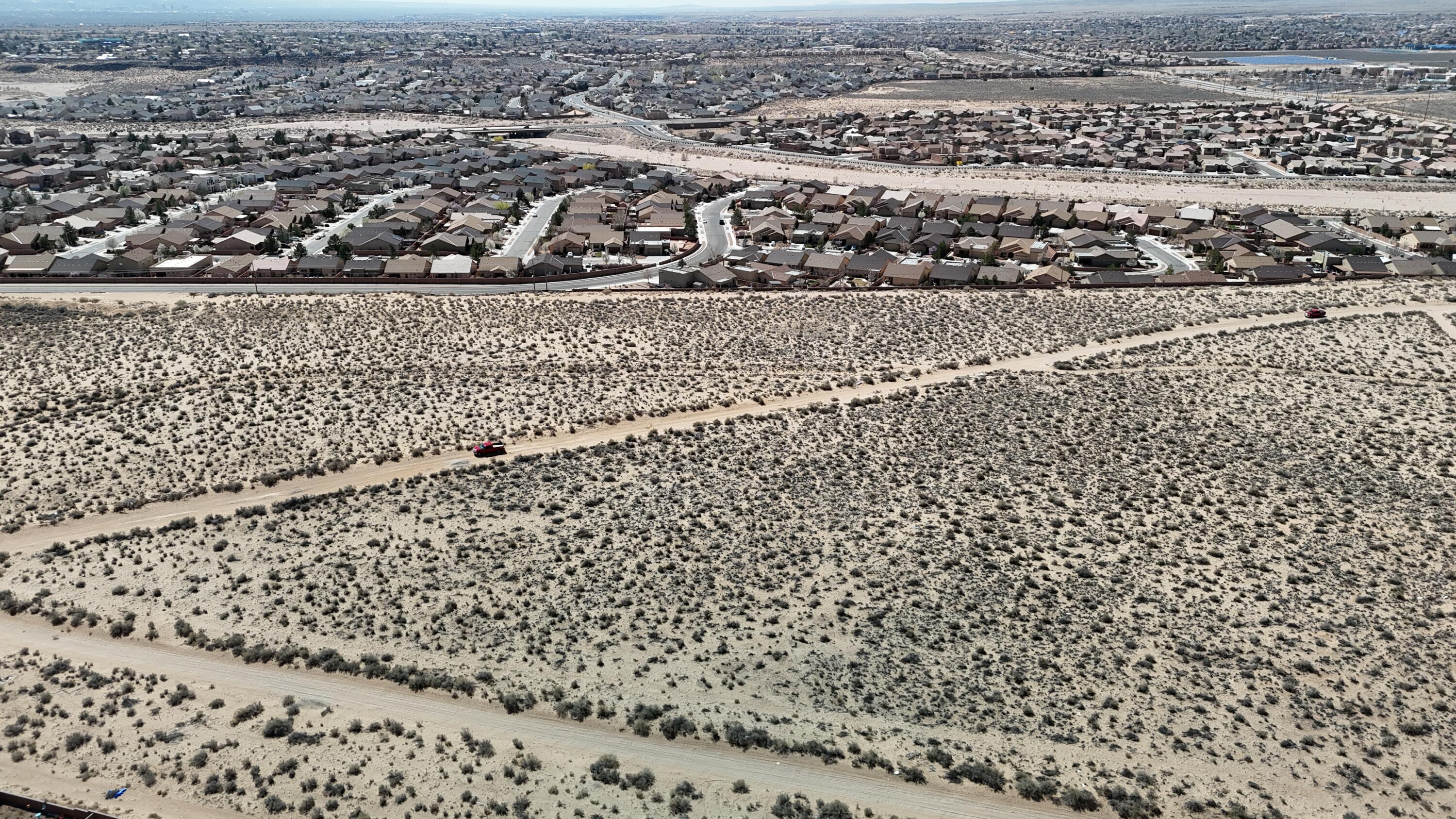Photo 7 — 731 Viga Loop SE