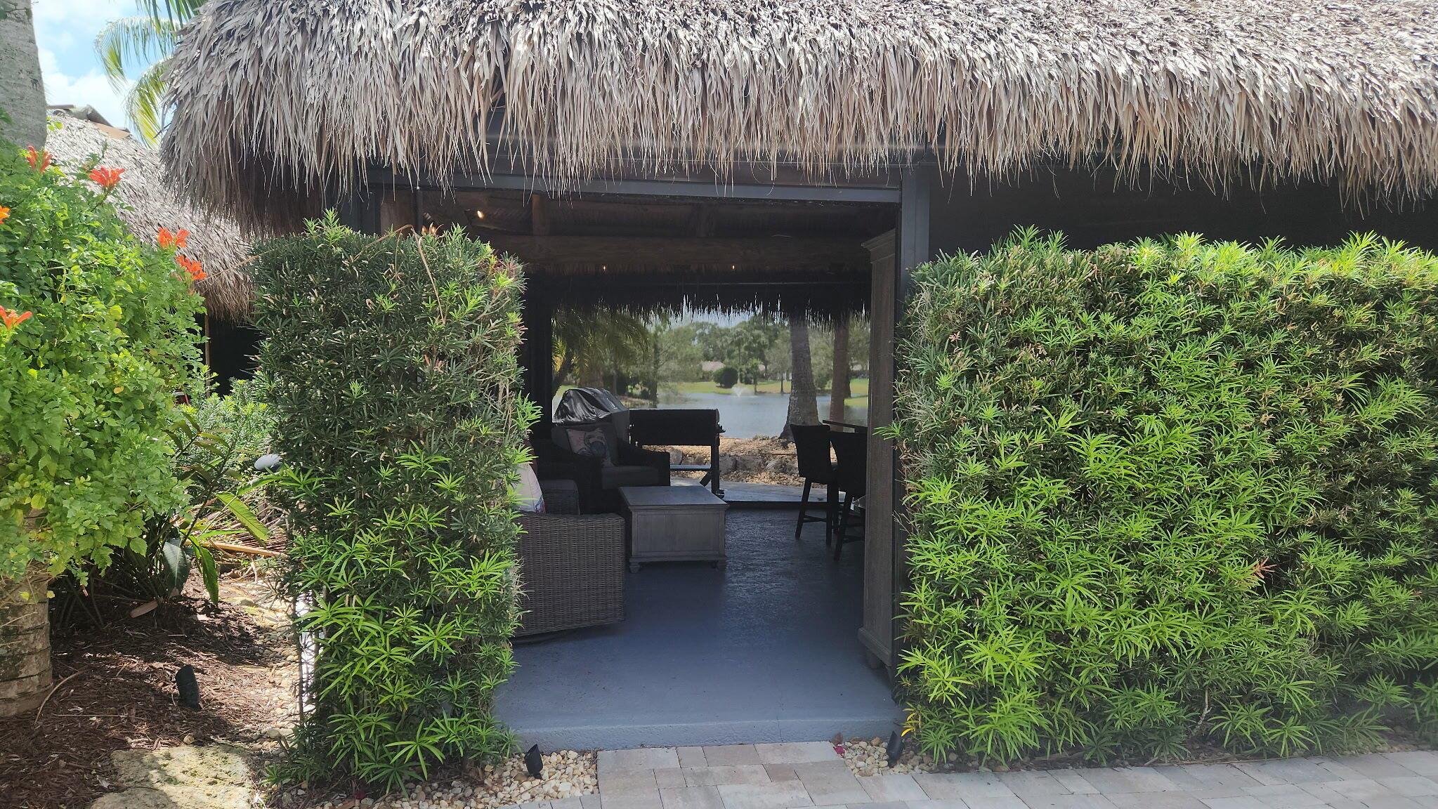 Homes for sale in Port St Lucie, FL | 460 Nw Foursome Lane, Port St Lucie, FL 34986 | MLS# R11077840