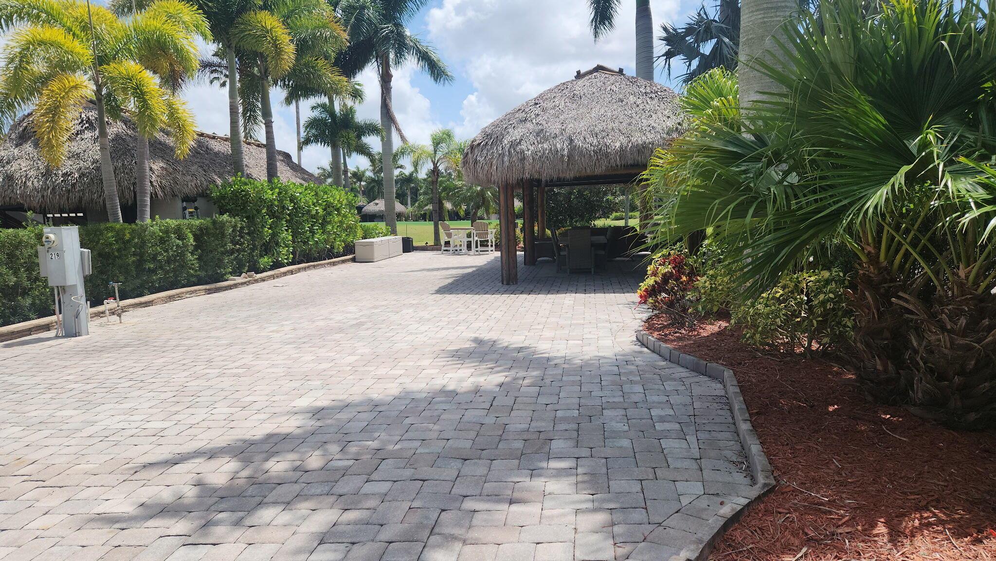 Homes for sale in Port St Lucie, FL | 219 Nw Chipshot Lane, Port St Lucie, FL 34986 | MLS# R11077943