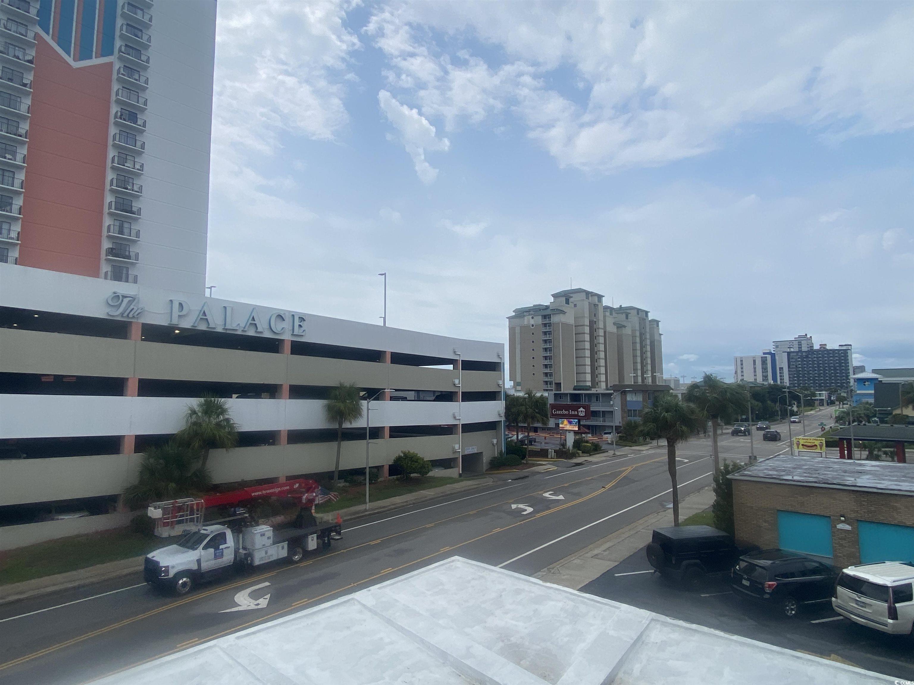 2508389 | Photo 10