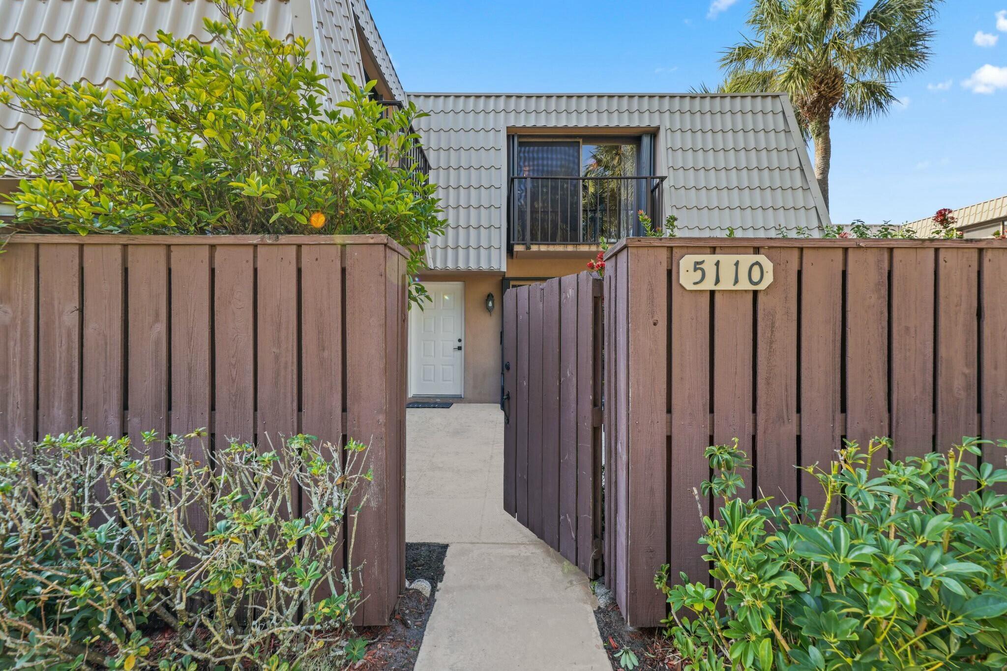 Homes for sale in West Palm Beach, FL | 5110 51st Way, West Palm Beach, FL 33409 | MLS# R11078096