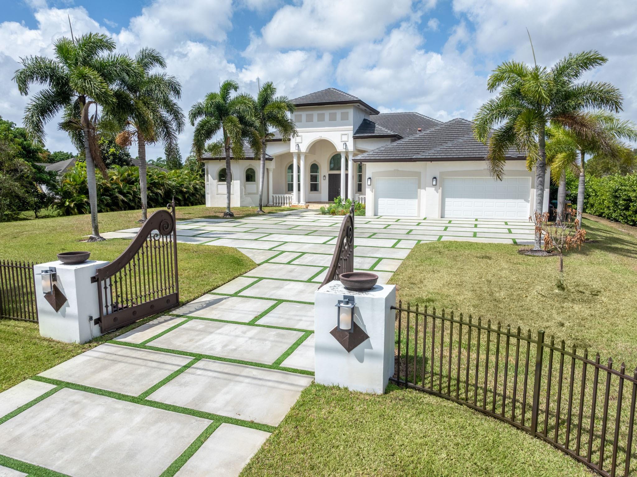 Homes for sale in Southwest Ranches, FL | 5941 Sw 185th Way, Southwest Ranches, FL 33332 | MLS# F10495036