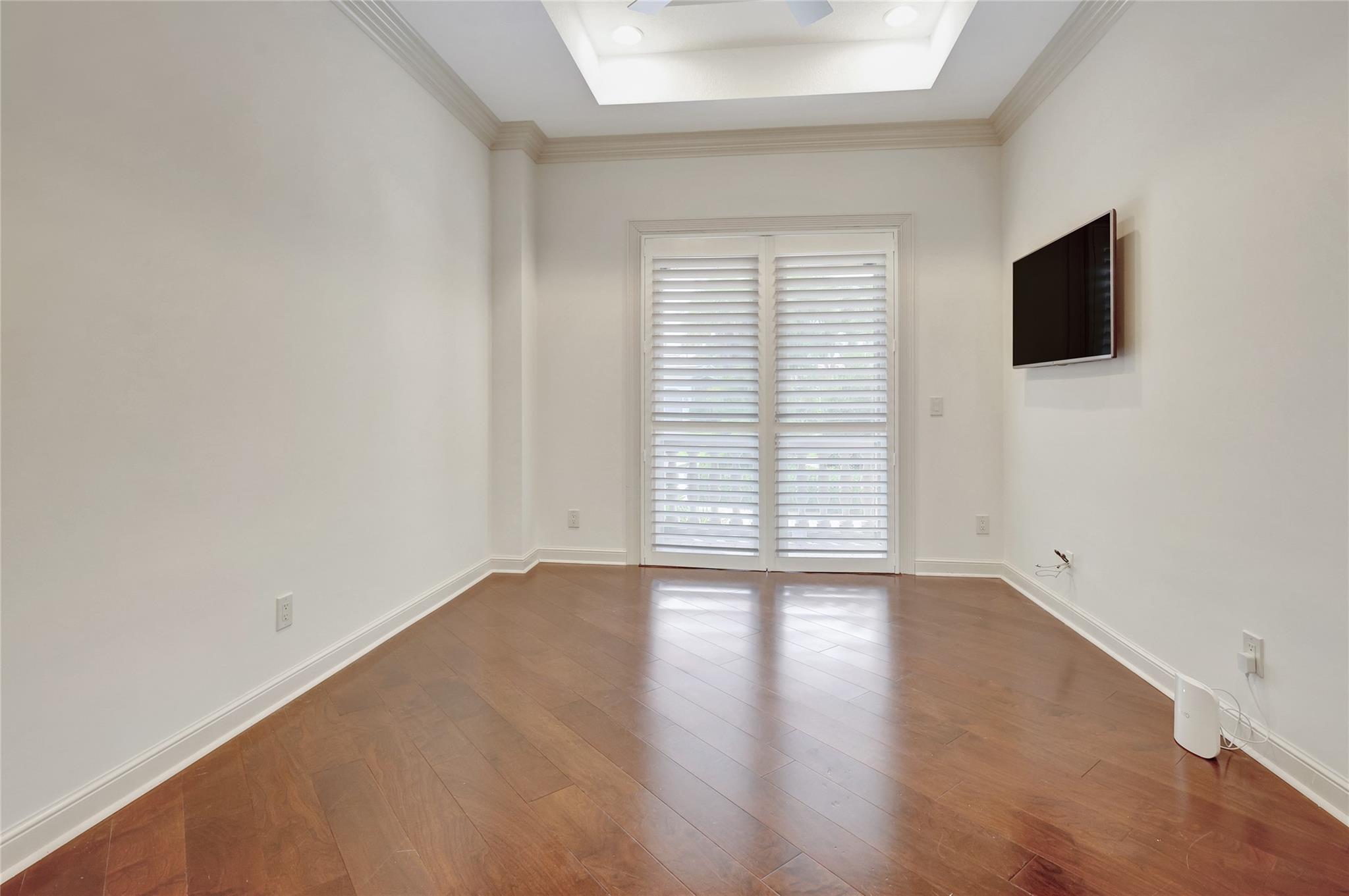 Office/Den could be a 5th Bedroom