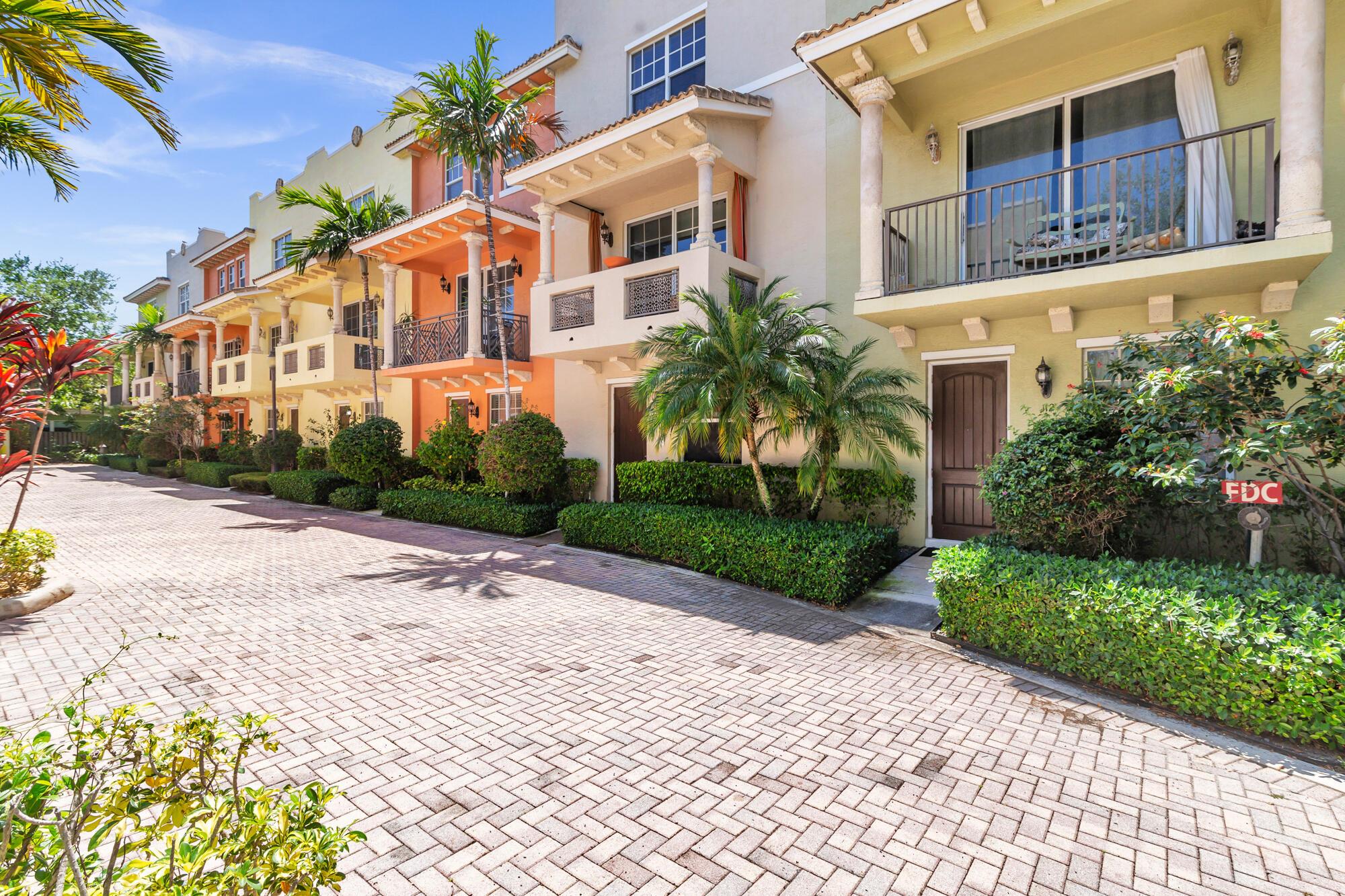 Homes for sale in Lake Worth Beach, FL | 219 N L Street #111, Lake Worth Beach, FL 33460 | MLS# R11078151