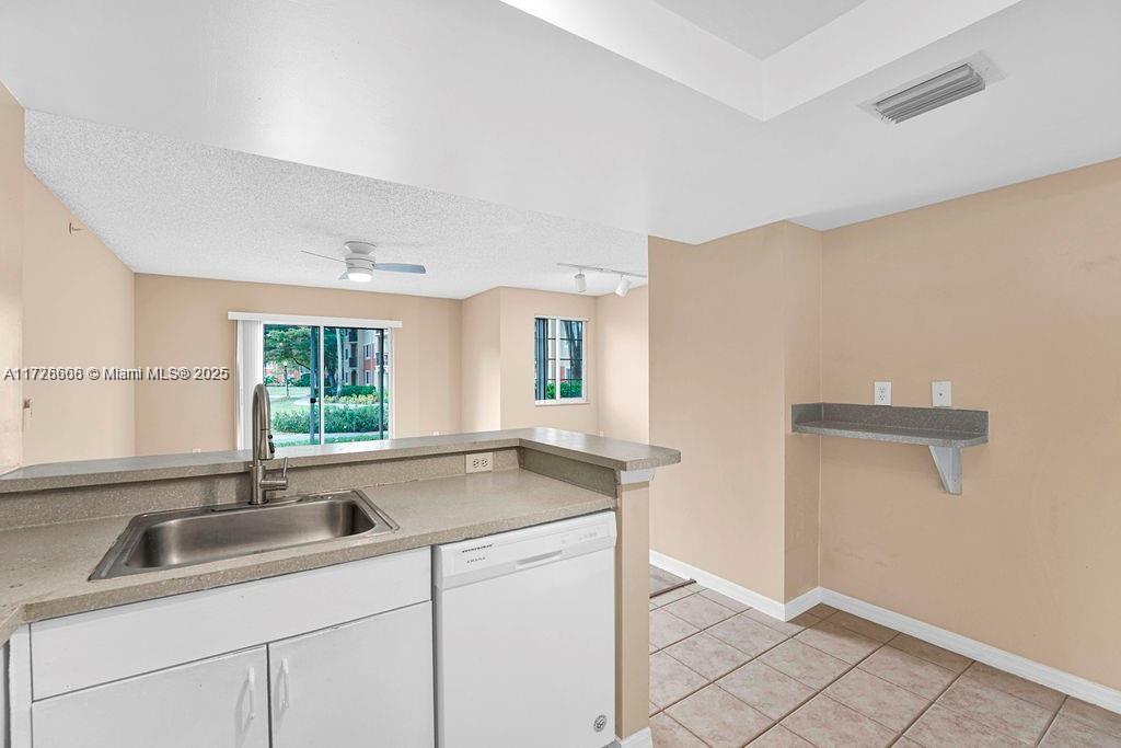Homes for sale in West Palm Beach, FL | 4195 N Haverhill Rd #304, West Palm Beach, FL 33417 | MLS# A11776668