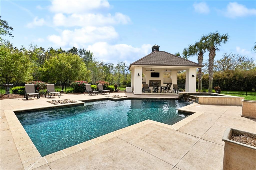 Homes for sale in Mandeville, LA | 56 Preserve Ln, Mandeville, LA 70471 | MLS# 2493126