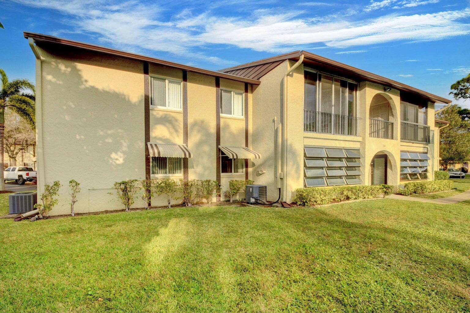 Homes for sale in Greenacres, FL | 334 Pine Ridge Circle #C-1, Greenacres, FL 33463 | MLS# R11078385