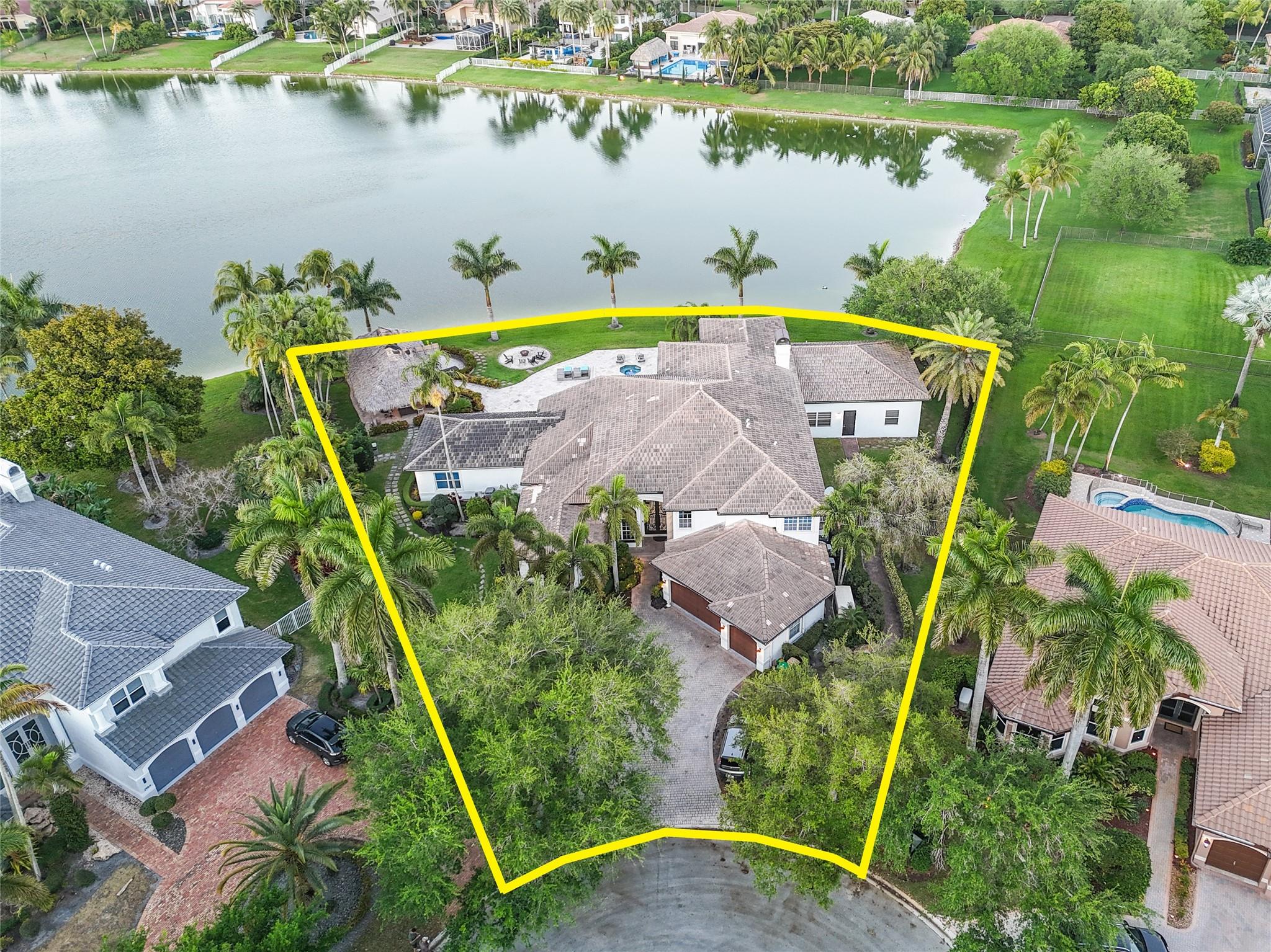 3004 Lake Point Pl Davie FL 33328 | F10496505