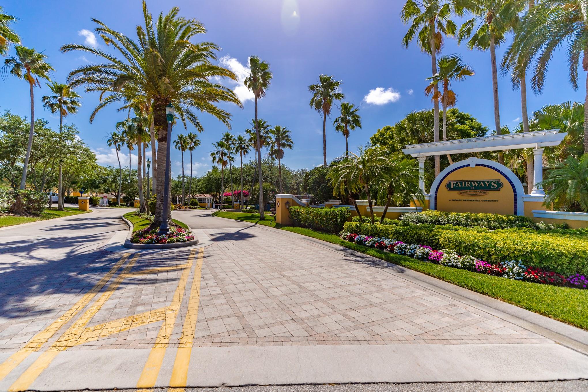 Homes for sale in Vero Beach, FL | 5020 Fairways Cir #J107, Vero Beach, FL 32967 | MLS# F10496281