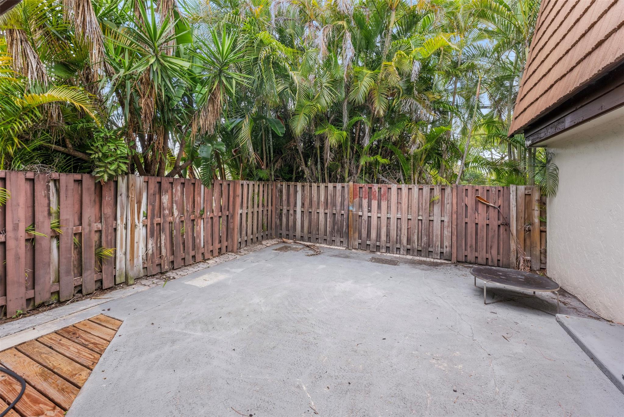 Homes for sale in Royal Palm Beach, FL | 100 Weybridge Cir #D, Royal Palm Beach, FL 33411 | MLS# F10496606