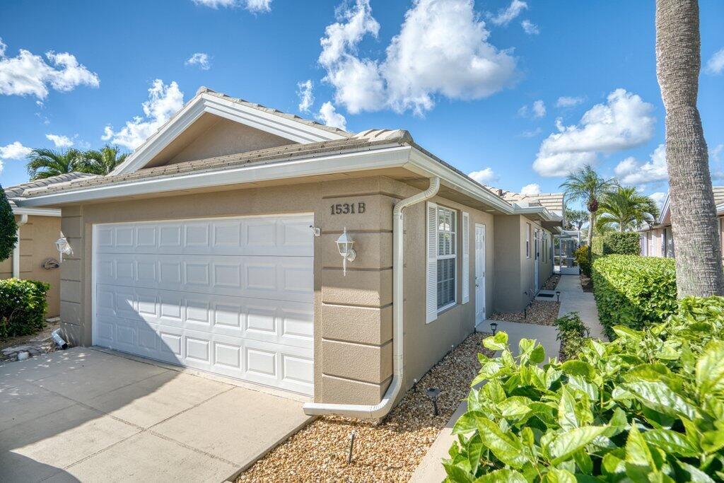 Lakes At St Lucie West