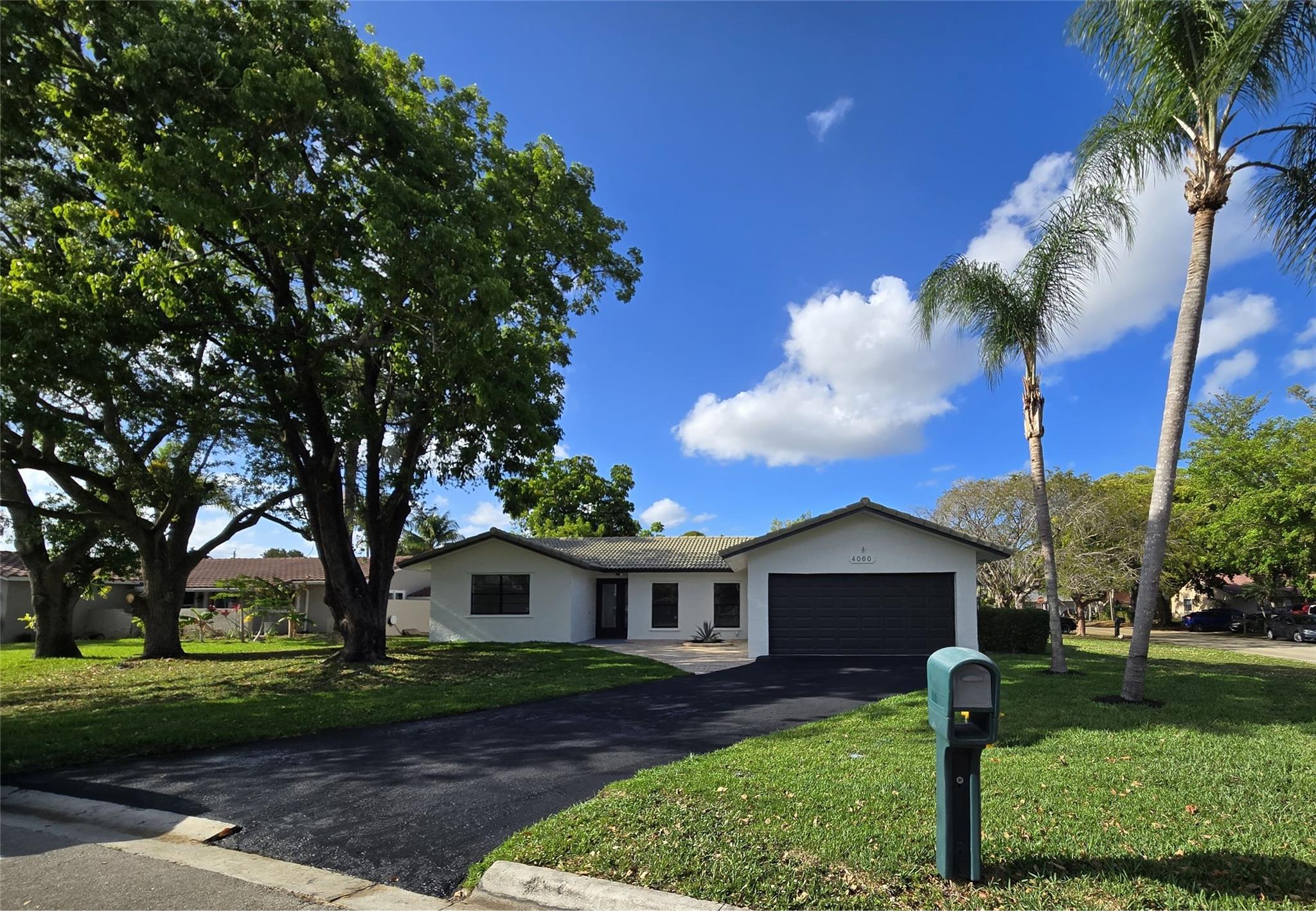 4060 Nw 115th Ave Coral Springs FL 33065 | F10496338