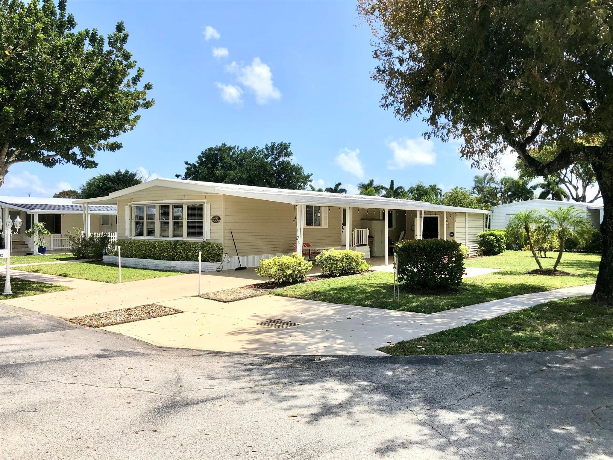 Homes for sale in Deerfield Beach, FL | 292 Nw 53 Street, Deerfield Beach, FL 33064 | MLS# R11078973