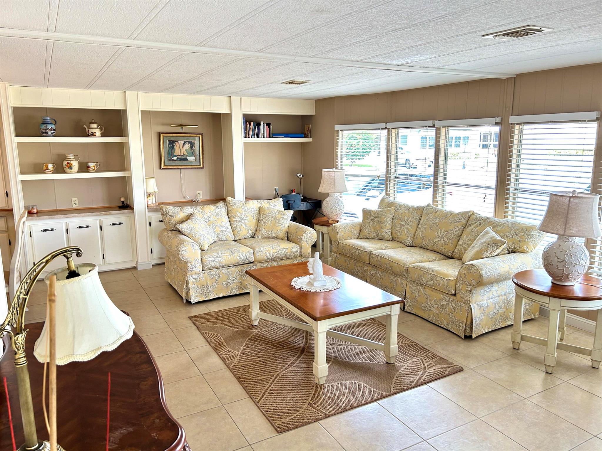 Homes for sale in Deerfield Beach, FL | 292 Nw 53 Street, Deerfield Beach, FL 33064 | MLS# R11078973