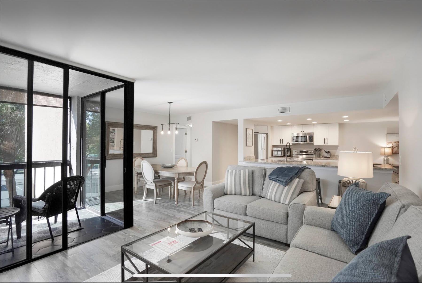 Lavers Delray Racquet Clu