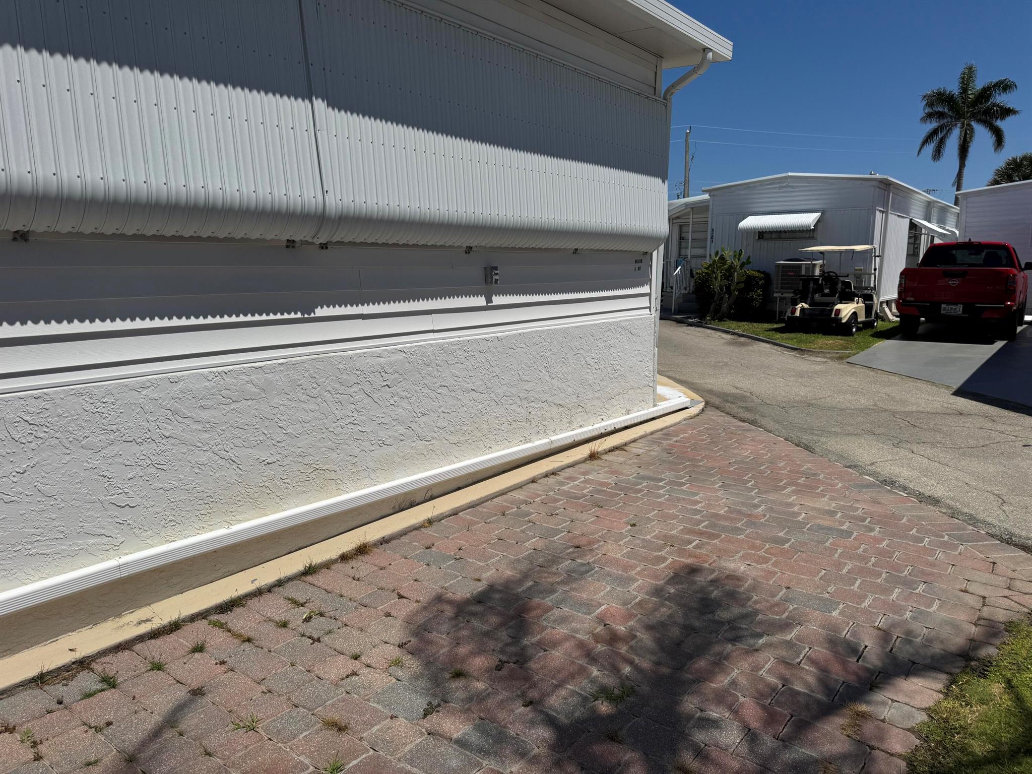 Homes for sale in Briny Breezes, FL | 204 Palm Dr #I, Briny Breezes, FL 33435 | MLS# R11079122