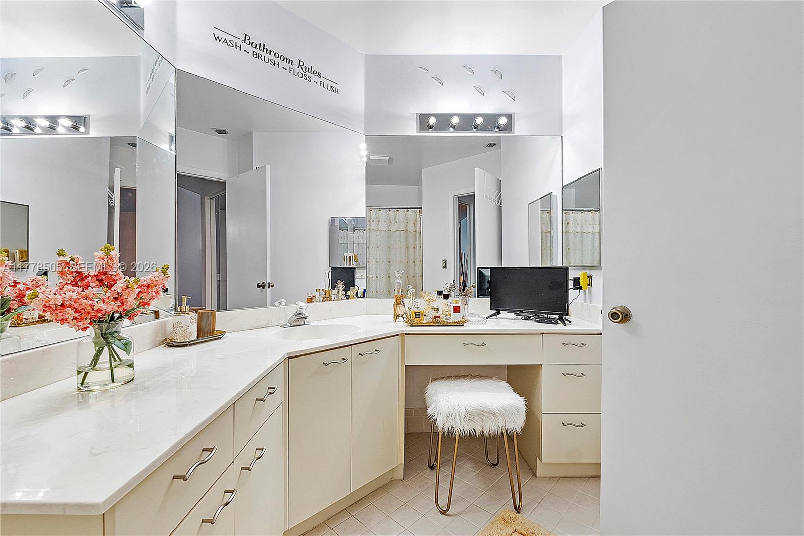 Bayview Village A Condo