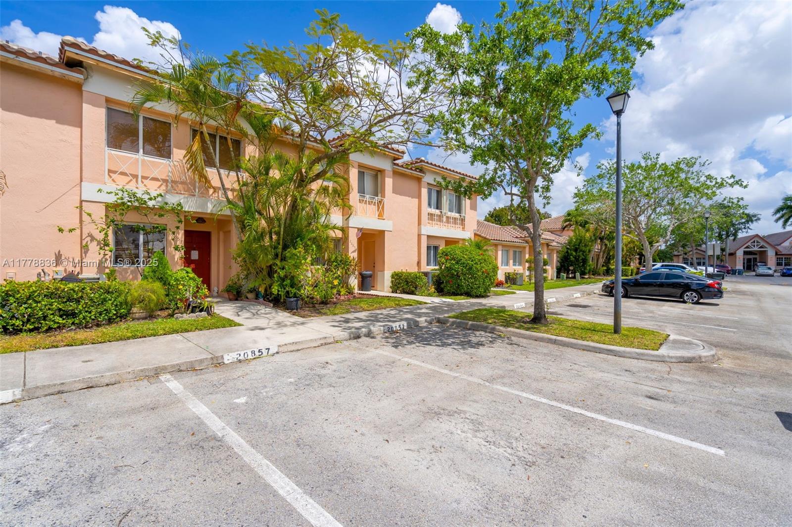Homes for sale in Pembroke Pines, FL | 20857 Nw 4th St #20869, Pembroke Pines, FL 33029 | MLS# A11778836