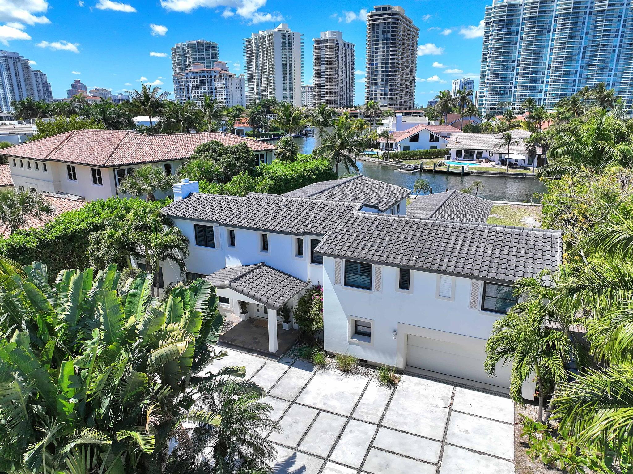 Homes for sale in Golden Beach, FL | 354 Golden Beach Dr, Golden Beach, FL 33160 | MLS# F10495846