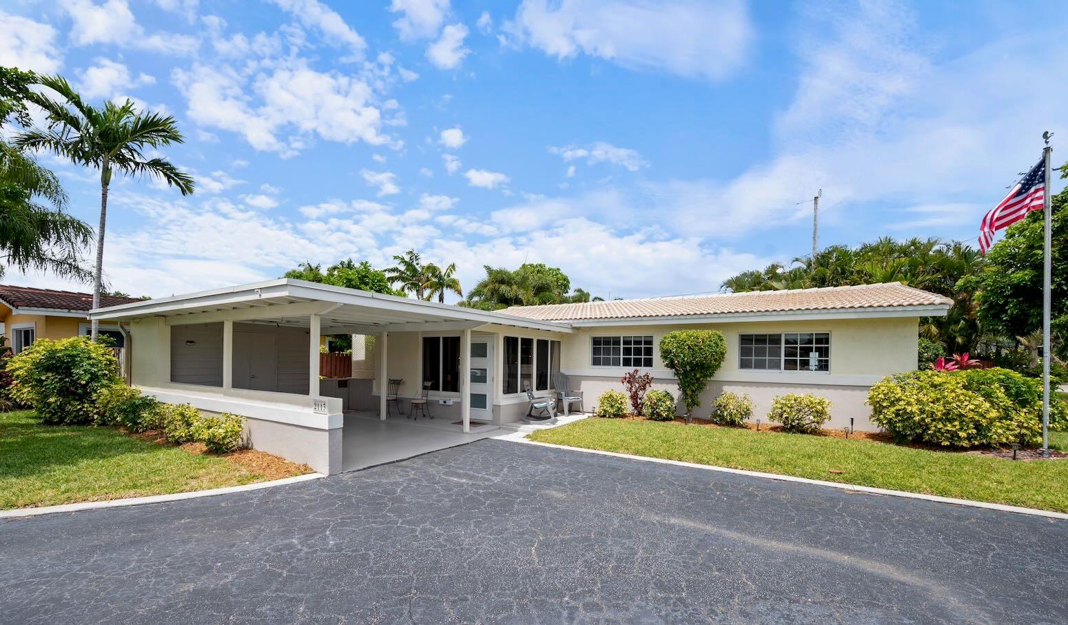 Homes for sale in Fort Lauderdale, FL | 2113 Ne 29Th Ct, Fort Lauderdale, FL 33306 | MLS# F10496934