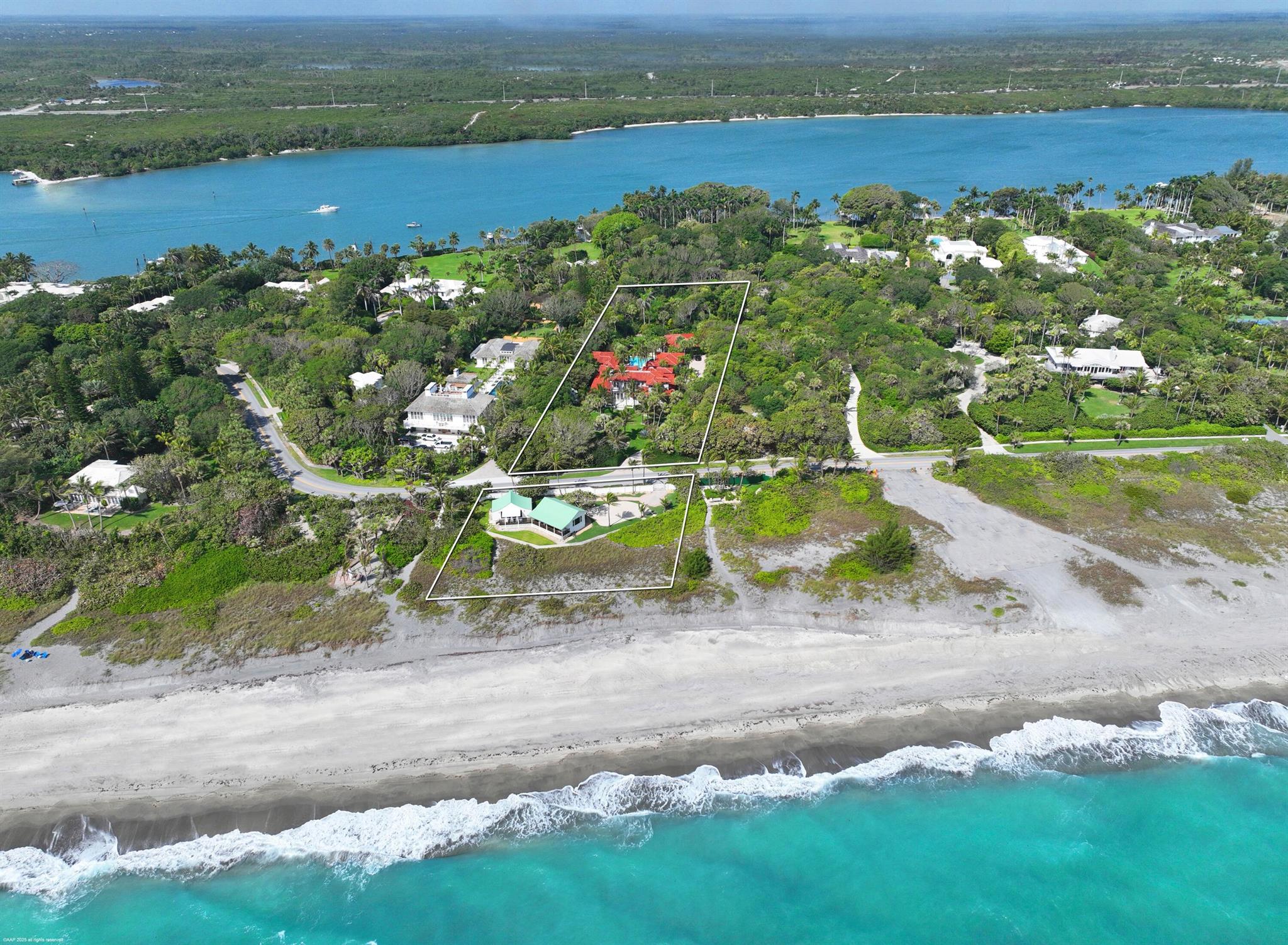 Homes for sale in Jupiter Island, FL | 398 S Beach Road, Jupiter Island, FL 33455 | MLS# R11079395